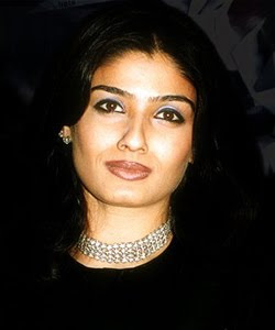 Raveena Tandon popular Indian hot and sexy Actress photos