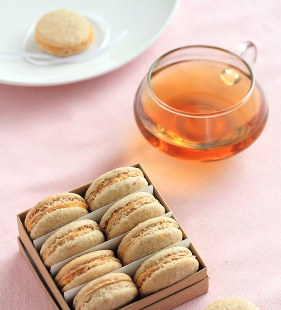 Foodwanderings NutFree Sunflower Seed Macarons with Pumpkin Cream