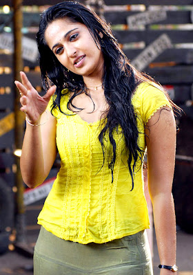 Anushka Hot Wet in Yellow Dress Photos