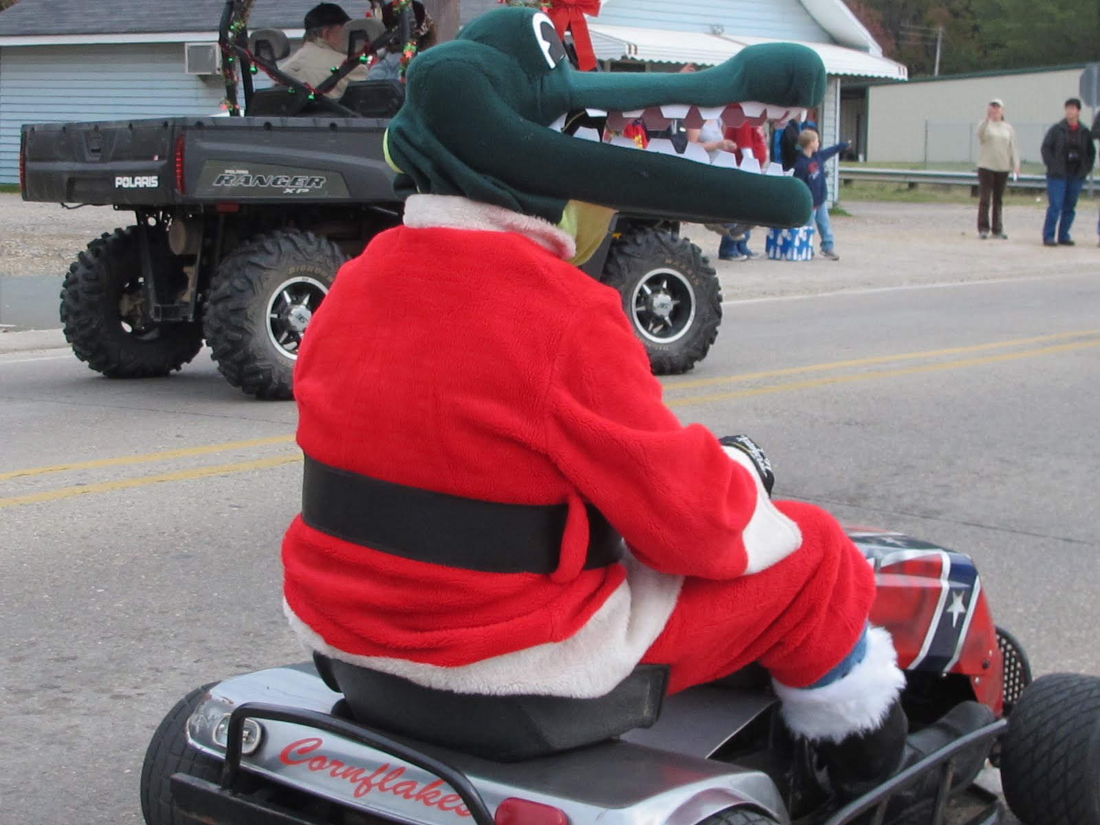 PrunePicker Bawconville Redneck Christmas Parade.