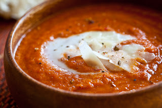 http://4.bp.blogspot.com/-KxsWPFbr__g/UGHhhroxLvI/AAAAAAAAAOk/Y2pDVtvUNaY/s1600/roasted-tomato-soup-recipe-7086.jpg