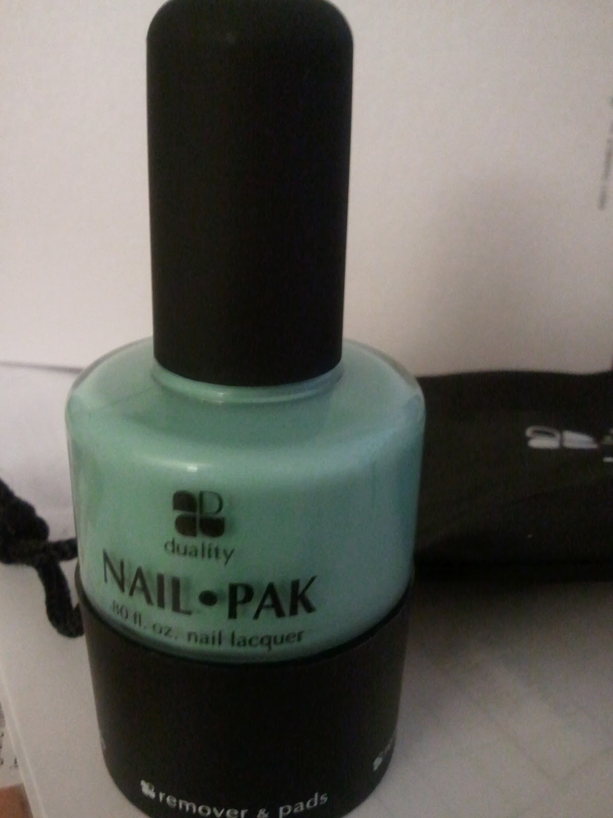 em.tiny blogs Duality Nail Pak polish REVIEW and Swatches in Ellen