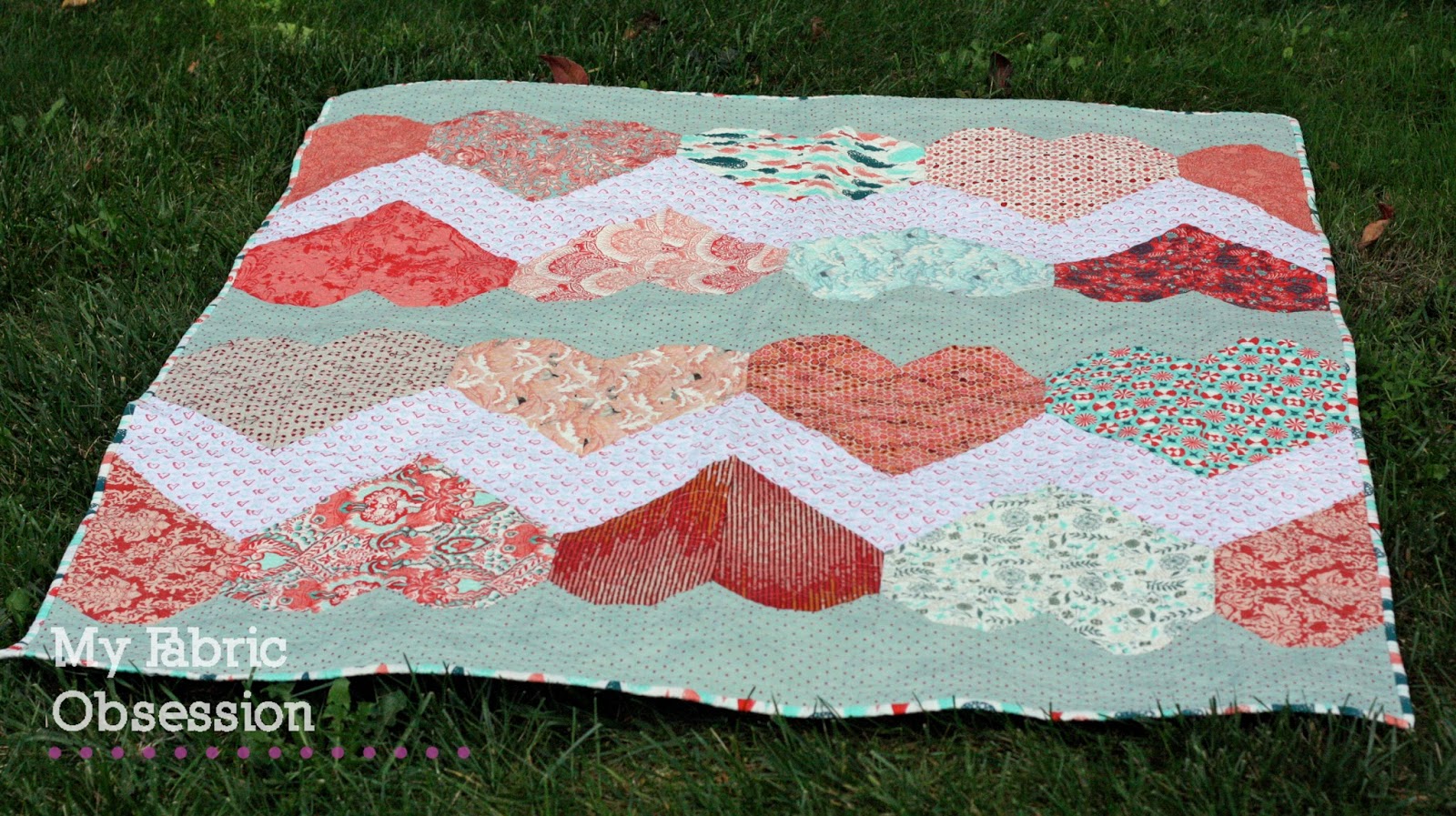 My Fabric Obsession: A Heart Quilt