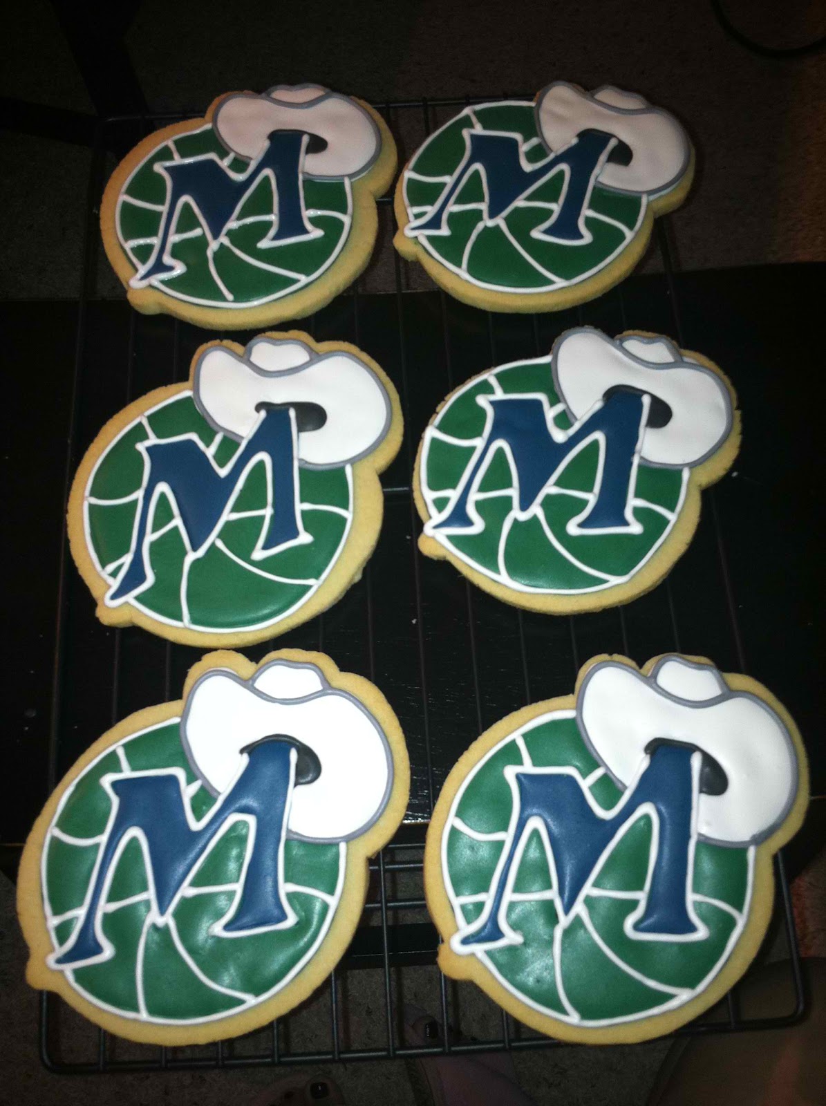 Sweets from Paris Dallas Mavericks Cookies