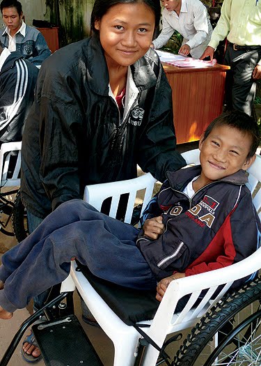 kidz: Free Wheelchair Mission