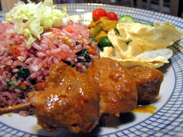 Red Yeast Fried Rice Beyond Veggie, Vegetarian Kuala Lumpur, meatless