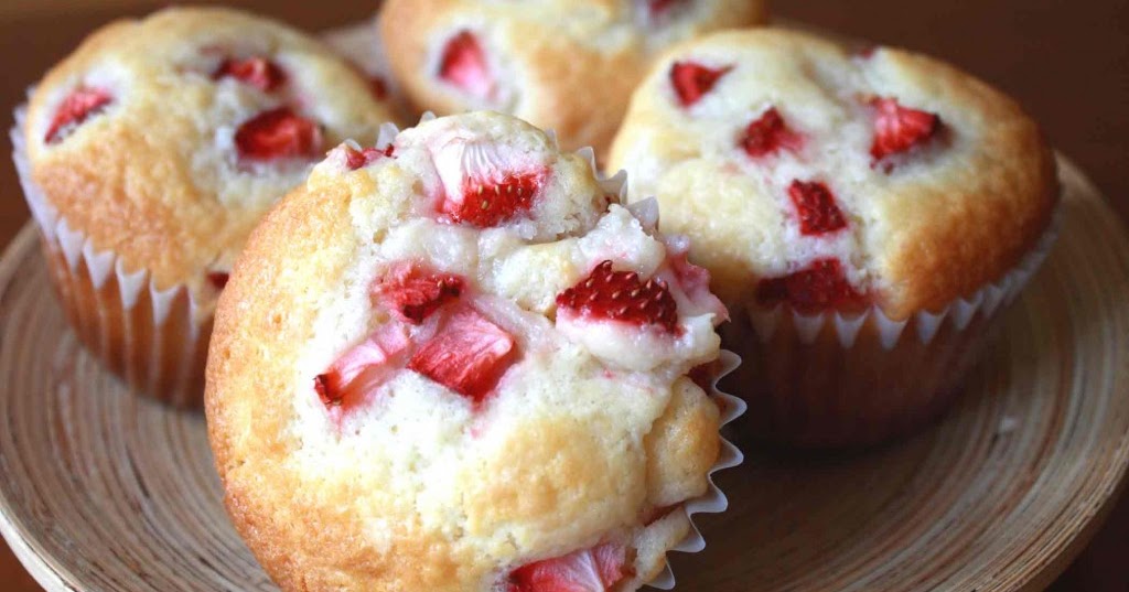 Todo de Cocina MUFFINS DE FRUTILLA Y QUESO CREMA