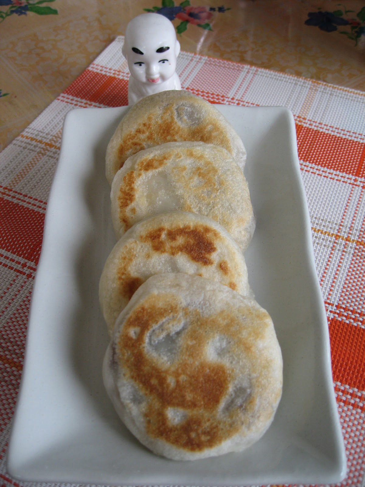 Sumptuous Flavours PanFried Glutinous Rice cake 煎糯米豆沙糕