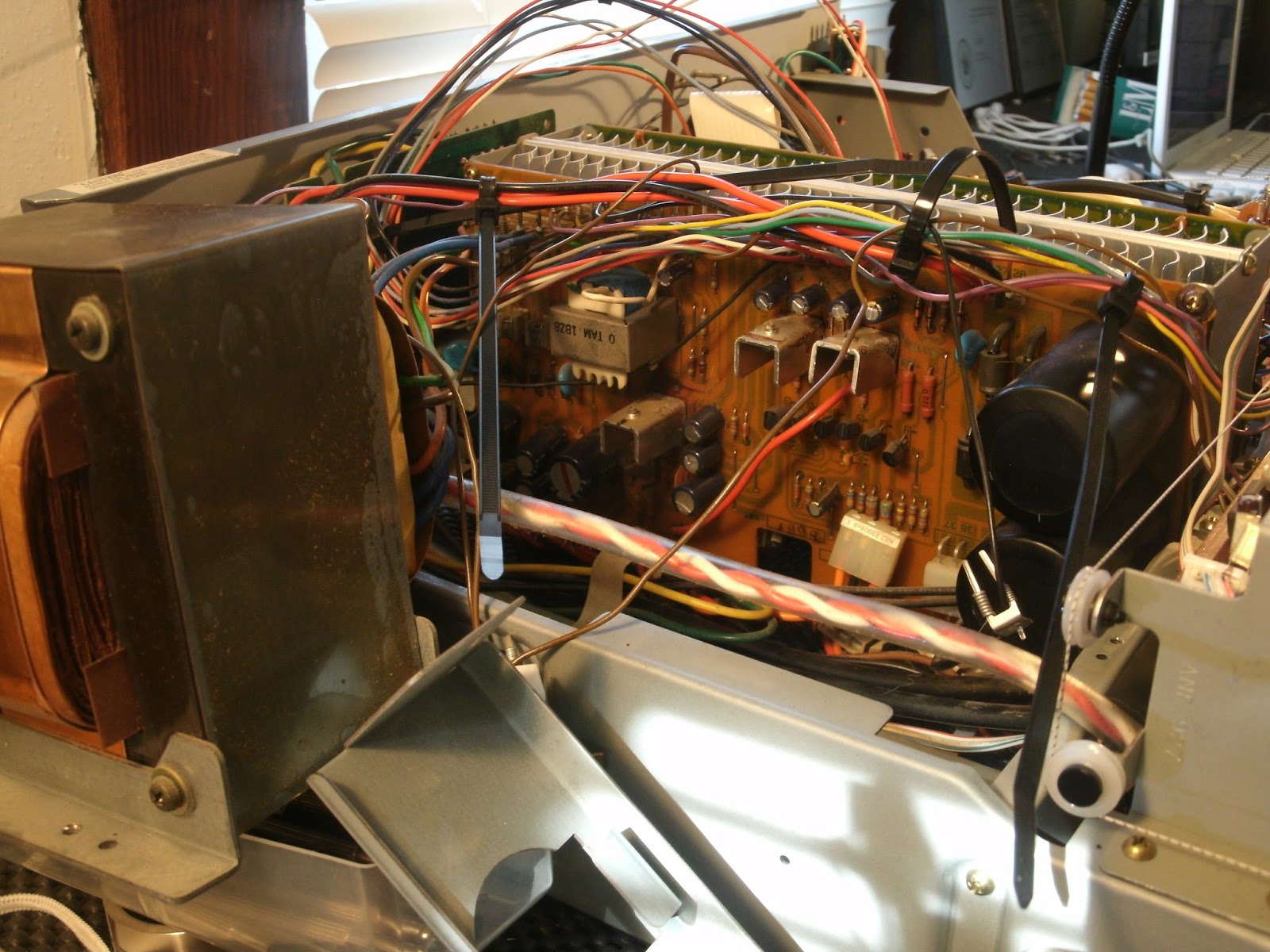 Vintage Hi-Fi Audio Restorations: Pioneer SX-3800 Receiver