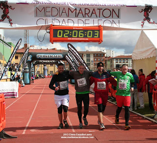 fotos llegada media maraton leon www.mediamaratonleon.com