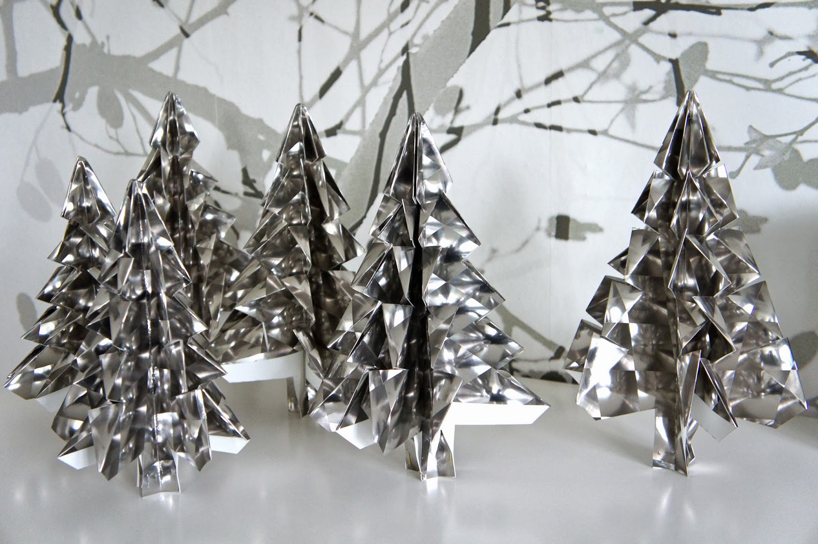 Ideas from the forest Stunning folded Christmas trees XL