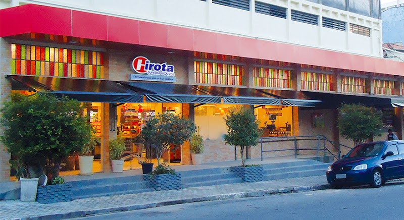 Supermercado faz ação de saúde para driblar a crise Supermercado faz ação de saúde para driblar a crise