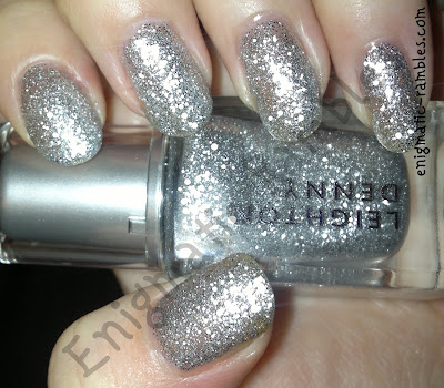 Leighton Denny I AM Diva Leighton-Denny-i-am-diva-swatch