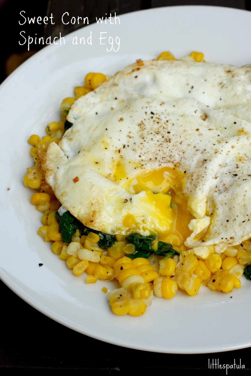Little Spatula Sweet Corn with Spinach and Egg