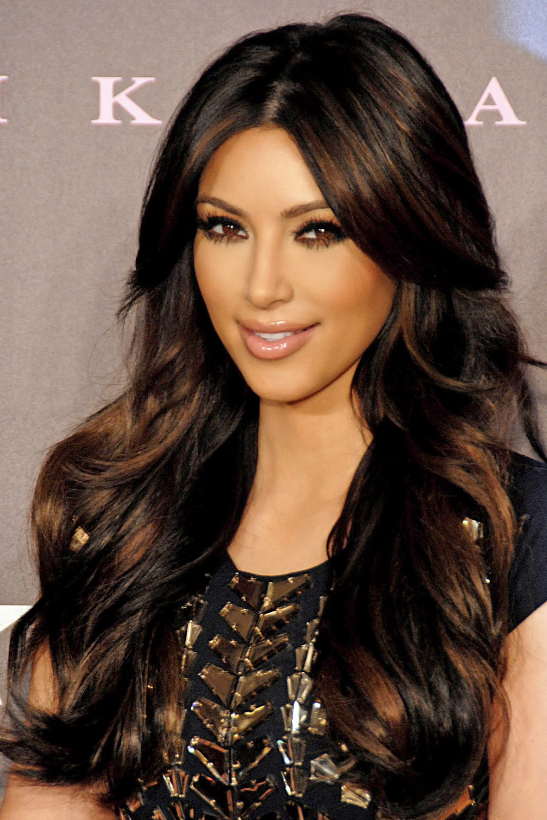 Kim Kardashian Hot looks,photo shoot, Lifestyle, Net Worth 