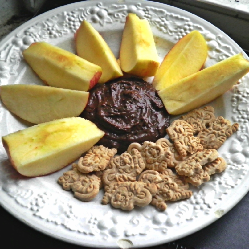 Holistic & Happy Black Bean Brownie Batter Dip..AKA possibly the most heavenly thing on earth.