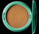Good Reasons to Use a Fabulous Blush On Good Reasons to Use a Fabulous Blush On
