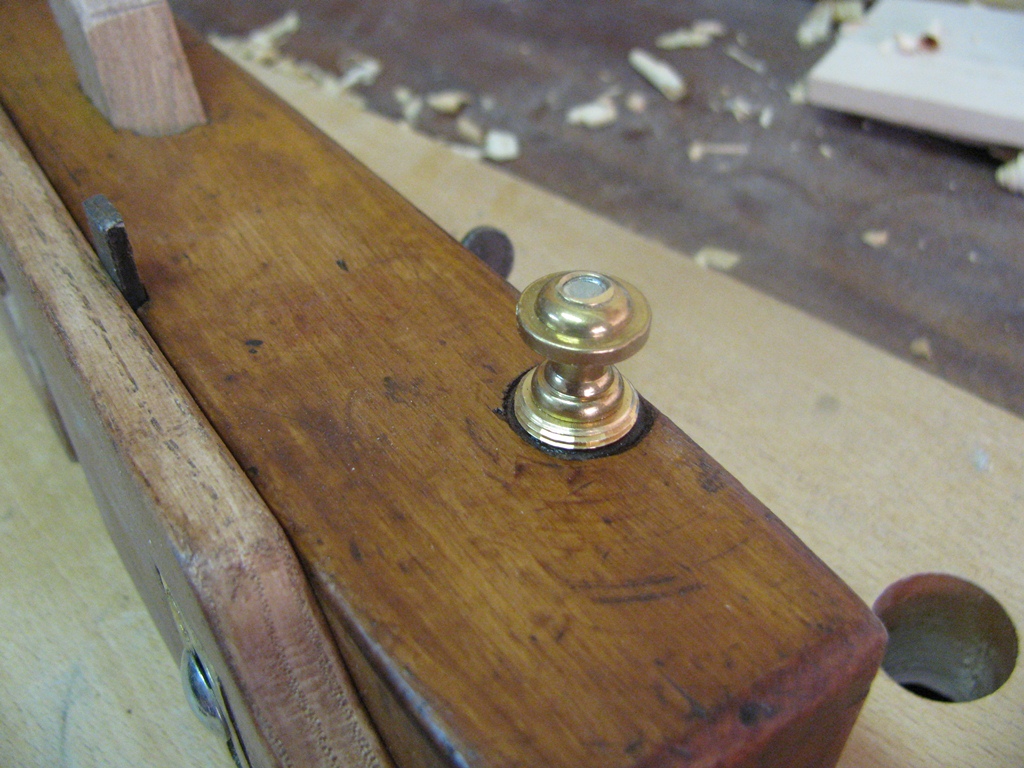 Woodworking by Hand Dovetail Plane