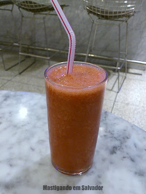 Seven Wonders Café: Suco de Morango Seven Wonders Café: Suco de Morango