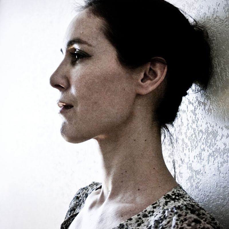 caroline duris