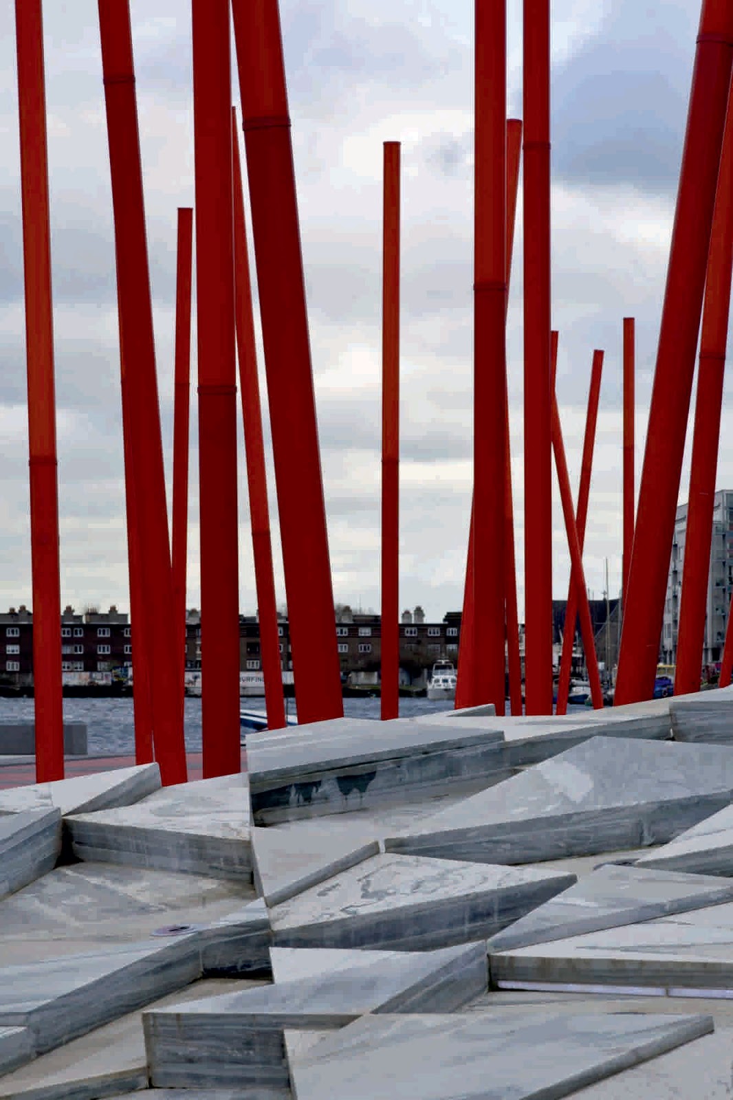 GRAND CANAL SQUARE BY MARTHA SCHWARTZ PARTNERS A As Architecture