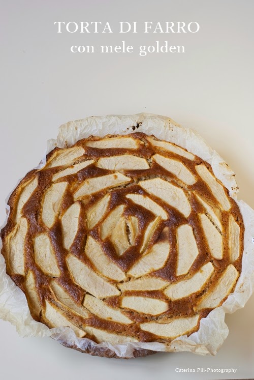 Torta di farro con mele golden Torta di farro con mele golden