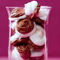 Black and White Meringue Bites