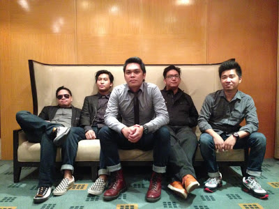 Silent Sanctuary, Lyrics, Lyrics and Music Video, Music Video, Newest OPM Song, Newest OPM Songs, OPM, OPM Lyrics, OPM Music, OPM Song 2013, OPM Songs, Bumalik Ka Na Sa'Kin, Bumalik Ka Na Sa'Kin lyrics,