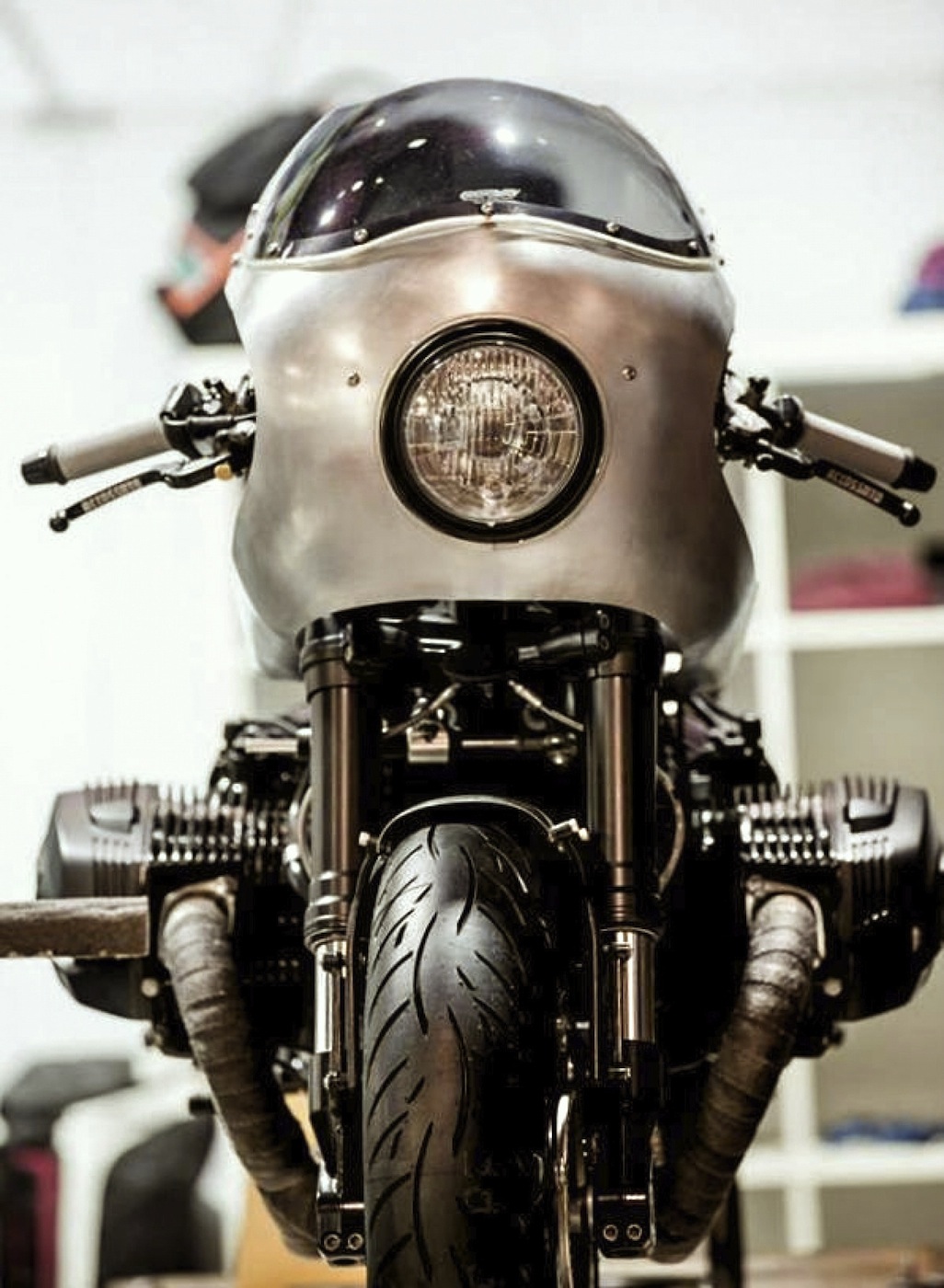 Blokbeest Inazuma Caf 233 Racer