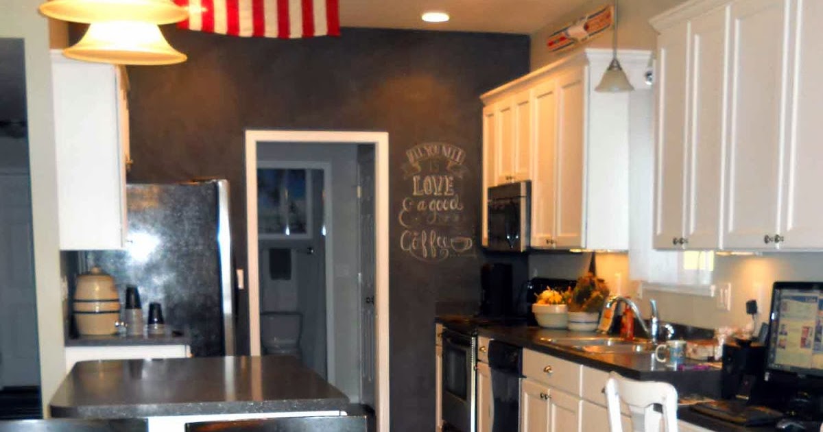 Lake Girl Paints Painting My Kitchen Wall with Chalkboard Paint