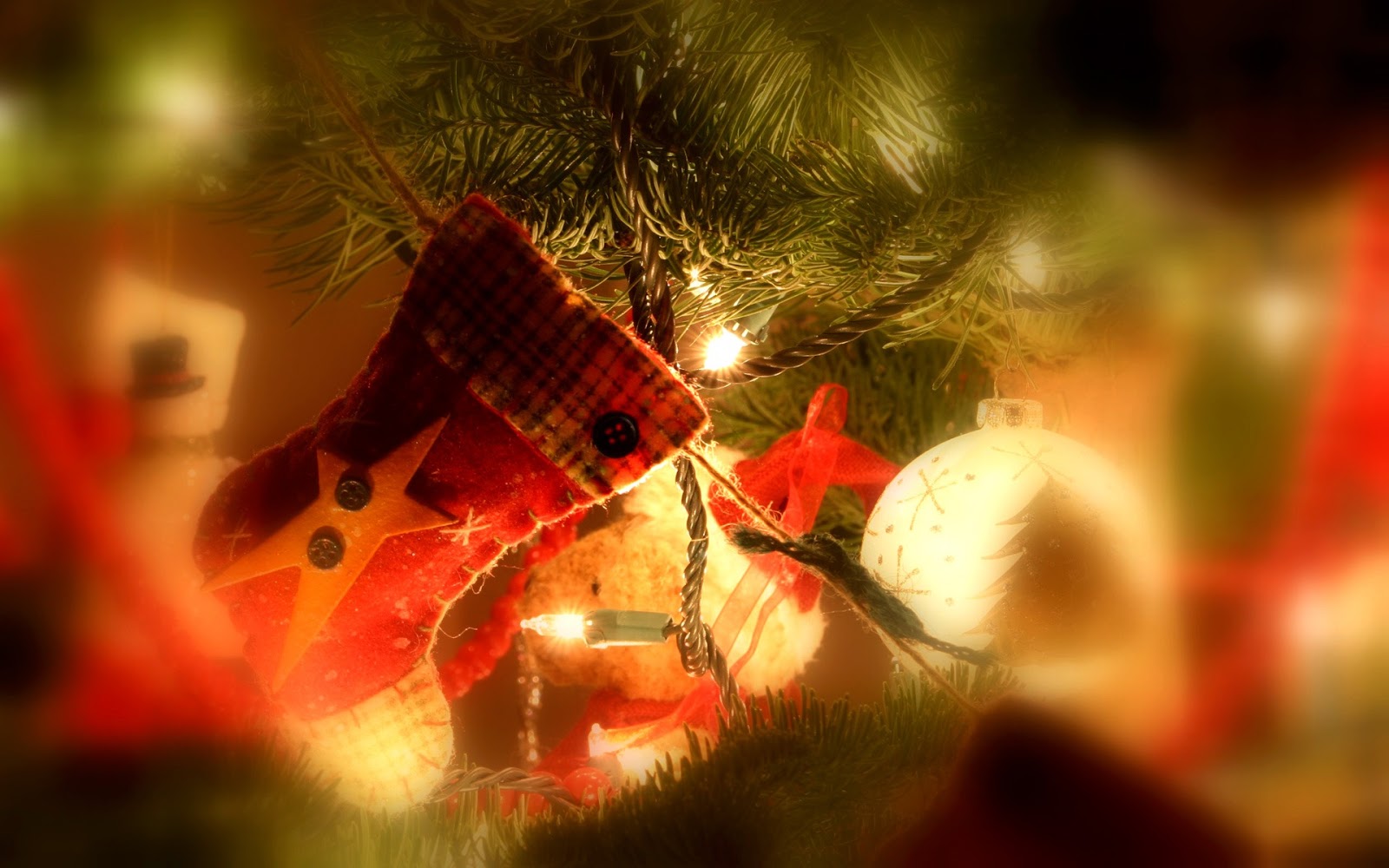 wallpaper backgrounds christmas wallpapers 2013 christmas angel decorations tree