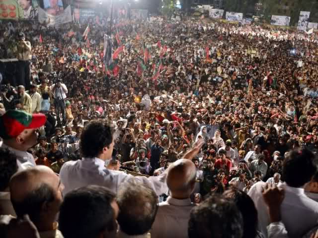 Imran Khan Pakistan Tehreek e Insaf Jalsa Wallpaper-Photos | Pakistan