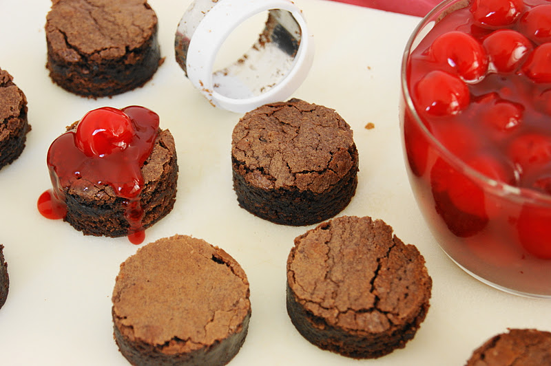 CherryTopped Brownie Bites The Kitchen is My Playground