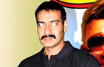 Mast Funny Wallpapers: Ajay Devgn New Funny Hd Wallpaper