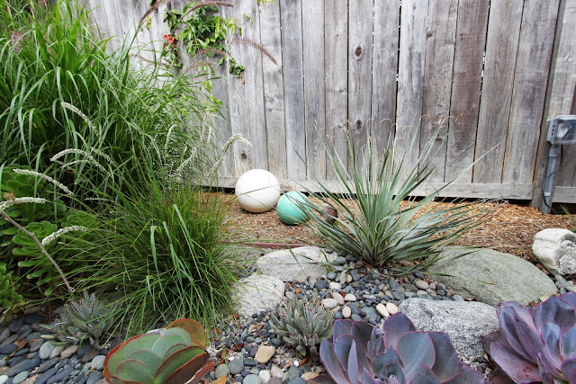 Bauer Pottery Showroom, 3051 Rosslyn St., Los Angeles, CA 