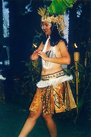 Tahitian dance @ Lady by Choice Tahitian dance @ Lady by Choice
