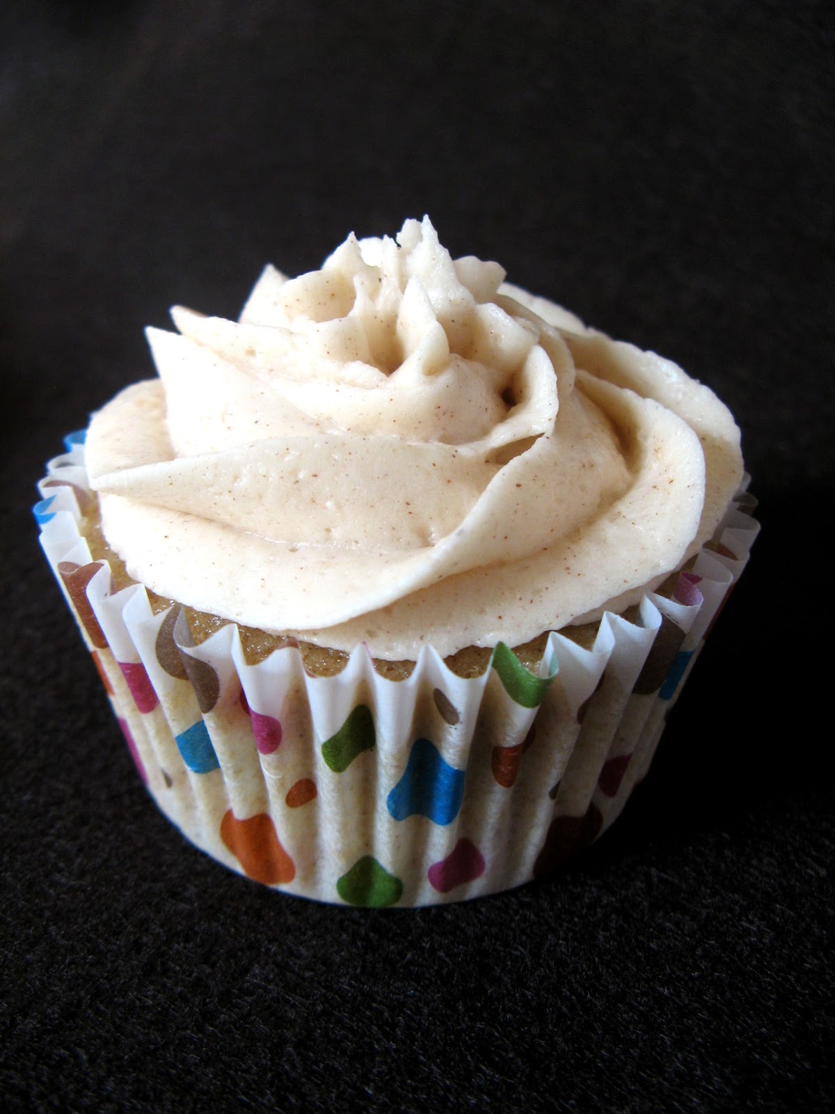 Crunchy Creamy Sweet Spice Cupcakes with Cinnamon Buttercream