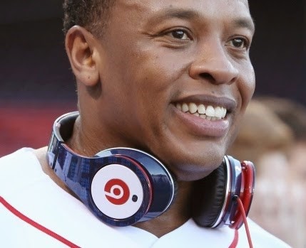 Top 10 World’s Highest-Paid Musicians 2014 1 pple%2Bis%2Breportedly%2Bin%2Btalks%2Bto%2Bacquire%2BBeats%2BElectronics%2C%2Bthe%2Bheadphone%2Band%2Bmusic%2Bstreaming%2Bcompany%2Bco founded%2Bby%2Brap%2Bstar%2BDr.%2BDre%2C%2Bfor%2B%243%2Bbillion.%2B(Getty)%2B(2)