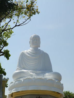 Bouddha geant vers Dalat