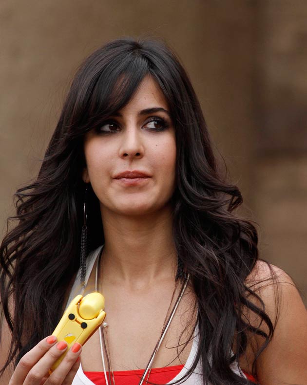 cinesizzlers: Katrina Kaif Hot On The Sets Of Mere Brother Ki Dulhan