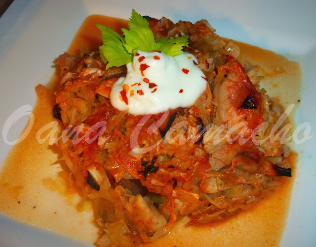 Cooking with love ! Varza cu pui ( Cabbage and chicken casserole )