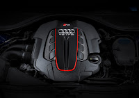 2015-AudiRS7Perfomance-22.jpg