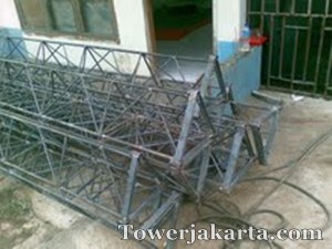 Pabrikasi Tower9 Pabrikasi Tower triangle9