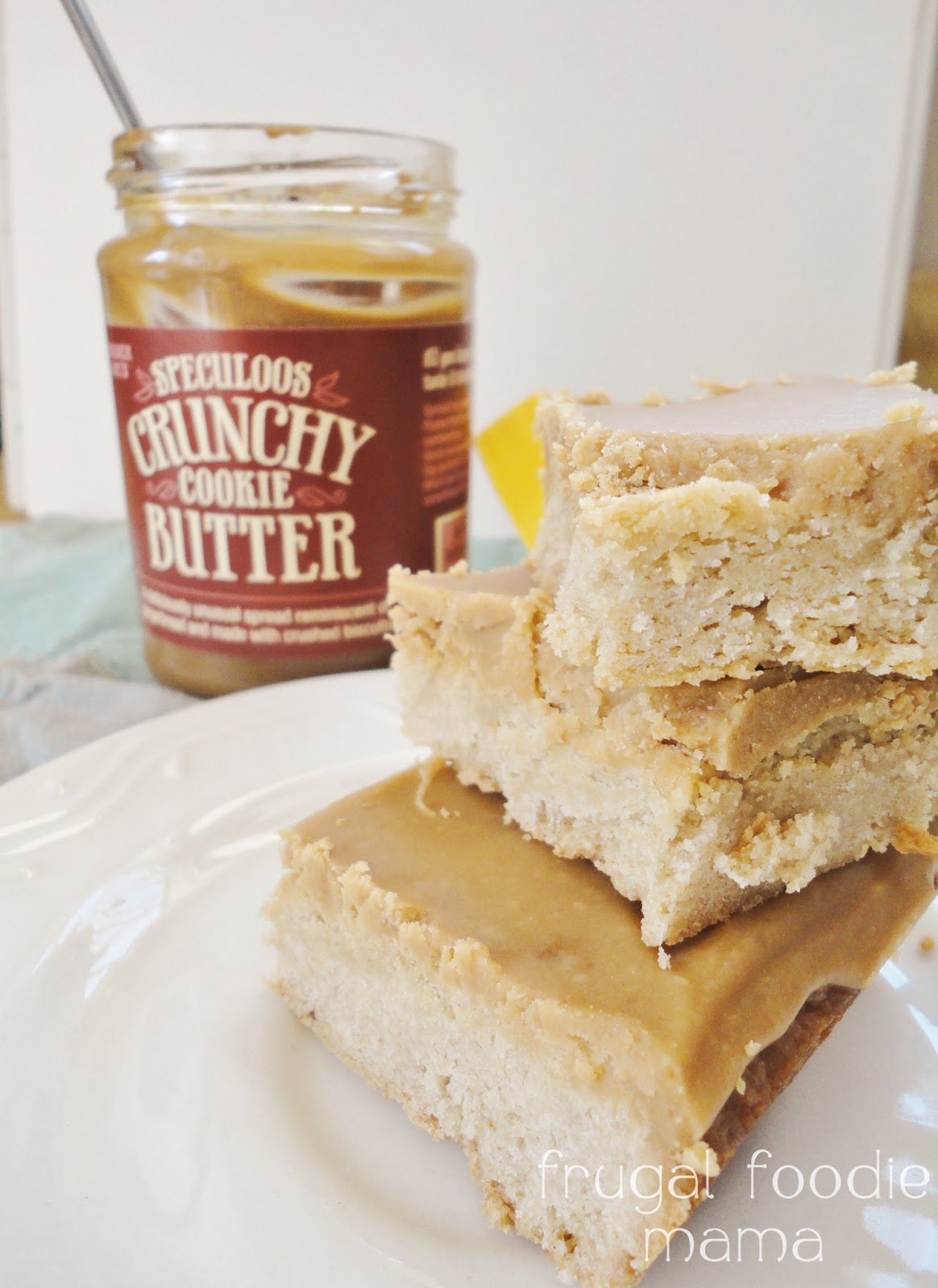 Frugal Foodie Mama Cookie Butter Pecan Bars {The Leftovers Club}