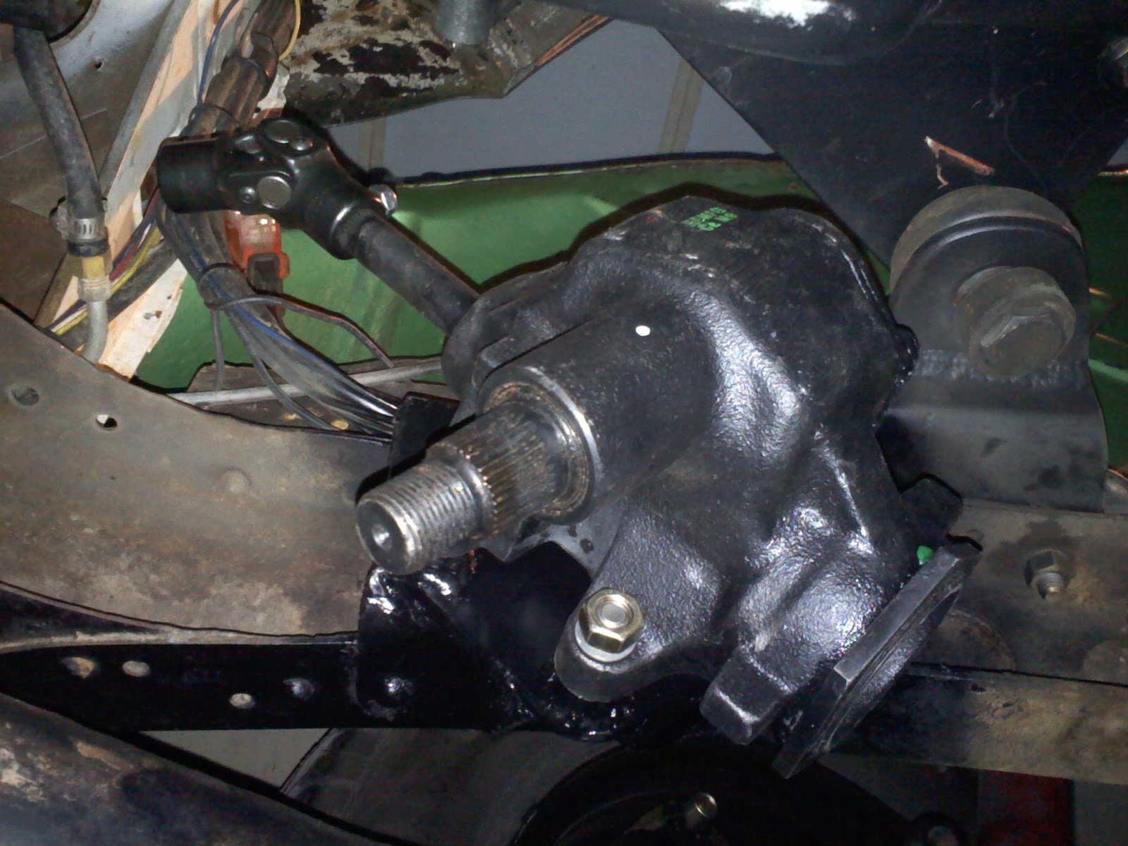 perich brothers (and sister) how to mount 525 steering box with scrap!