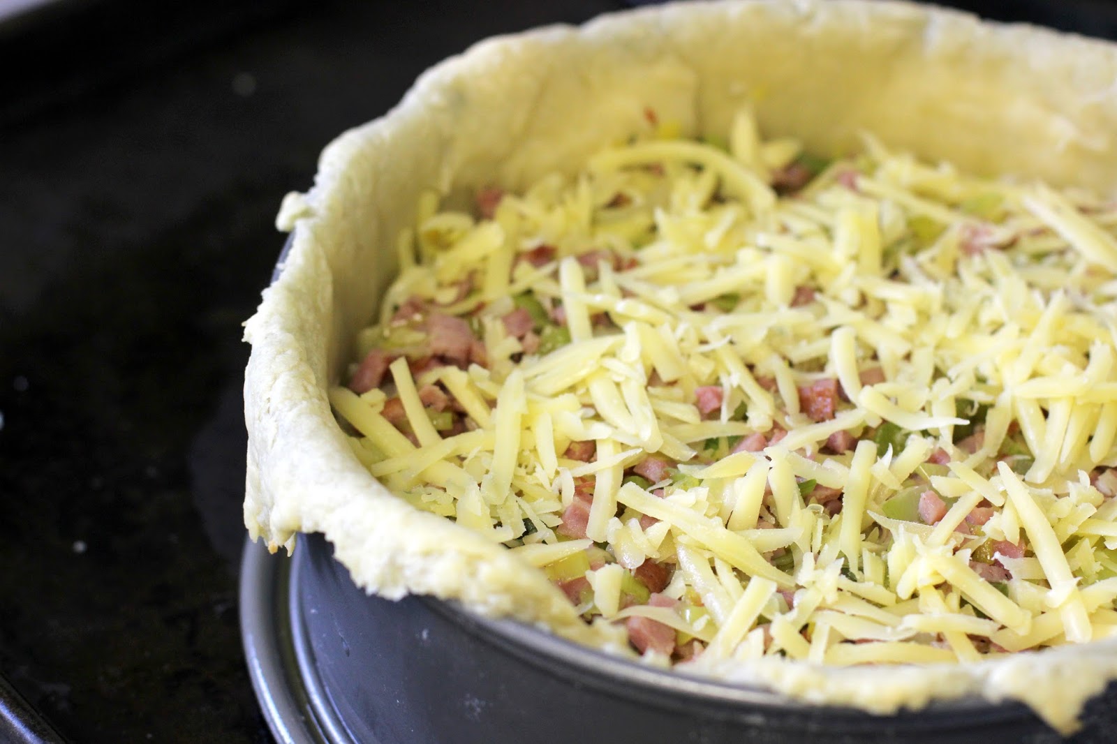 The Owl with the Goblet Ham + Leek + Gruyere Deep Dish Quiche