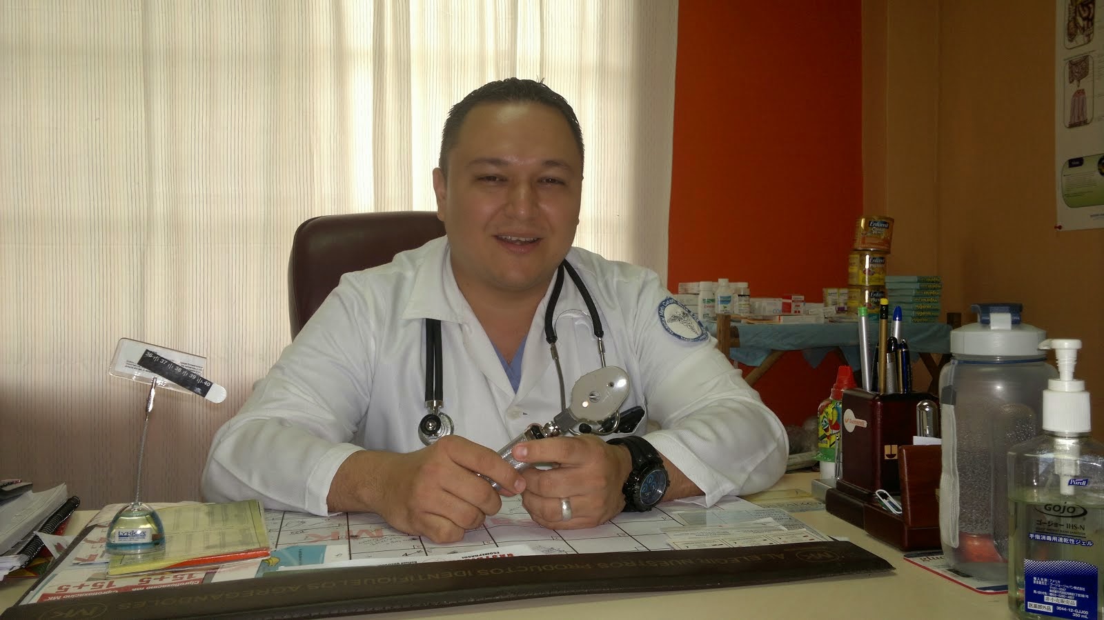 Dr. Lenin Padilla