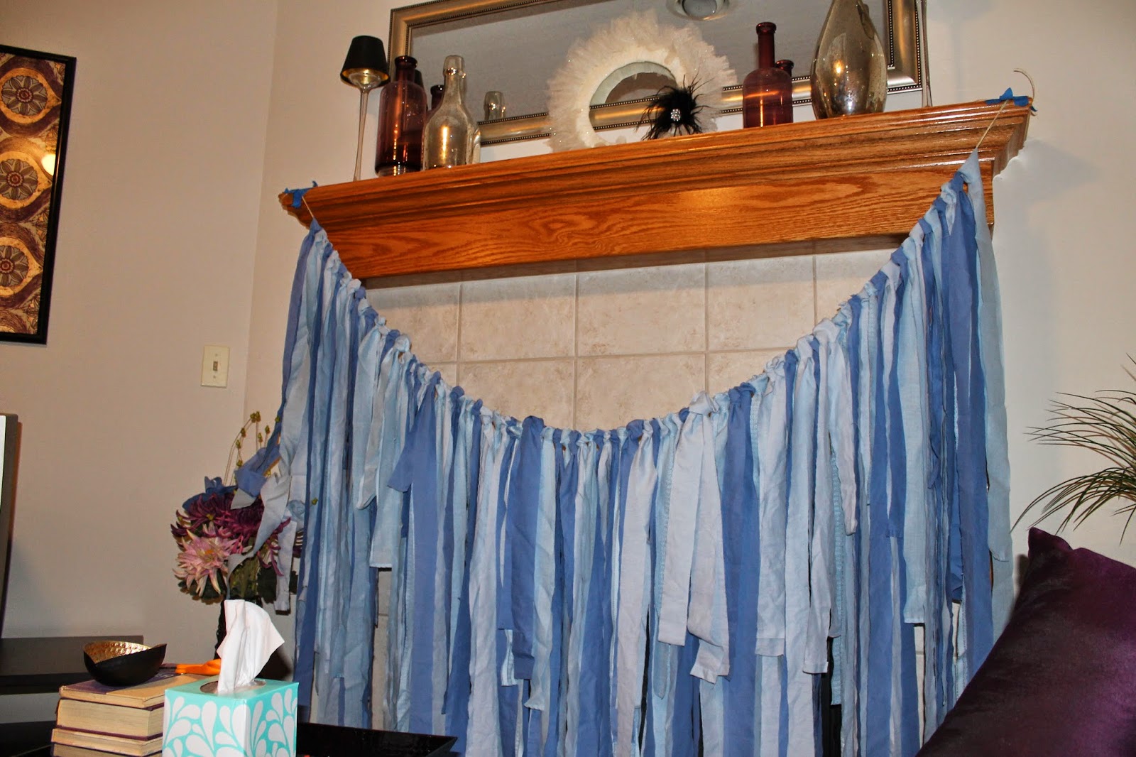 Lyndi's Projects DIY Fabric Strip Backdrop