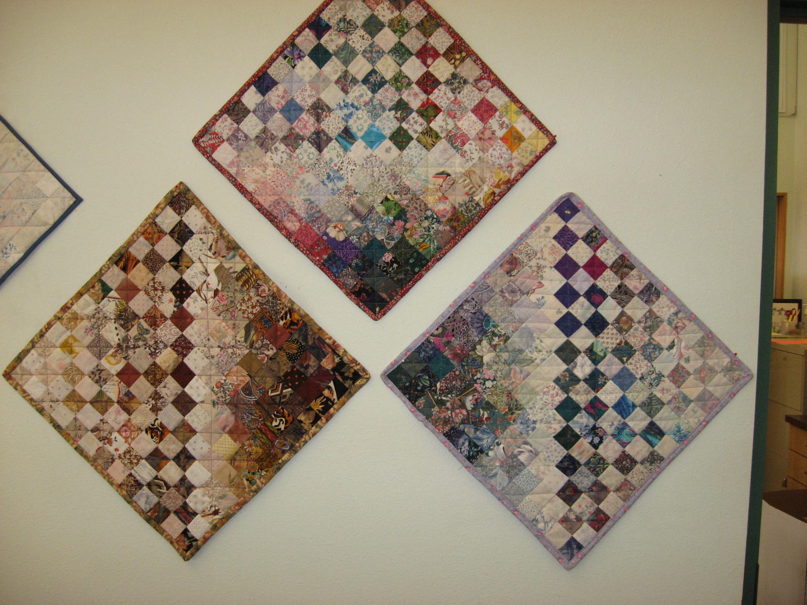 Quilting for fun Value in color schemes for quilts