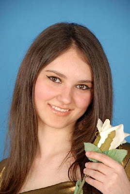 Nenas Bonitas de Rumania Nenas Bonitas de Rumania